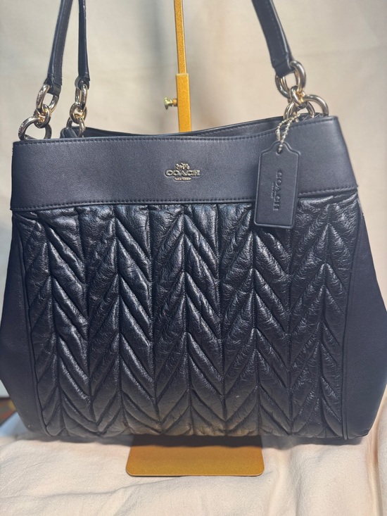 Coach Black Lexy Quilted Leather Shoulder Tote with Gold Hardware - Picture 2 of 12